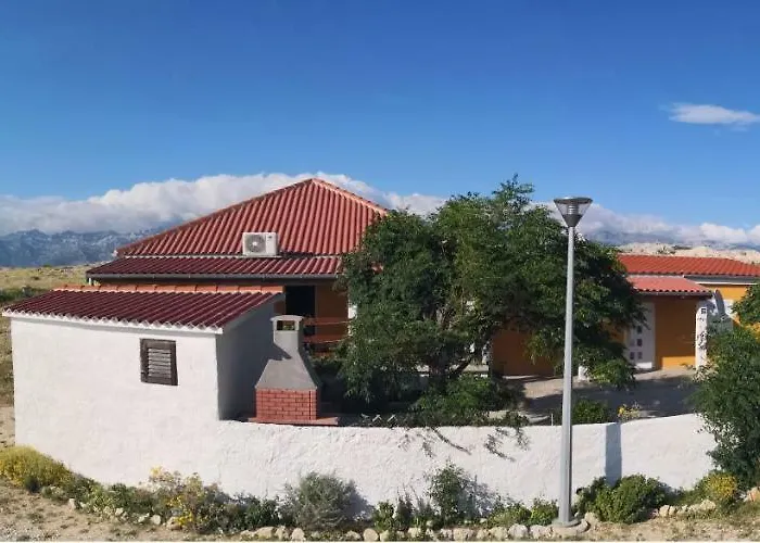 Marta Апартаменты *